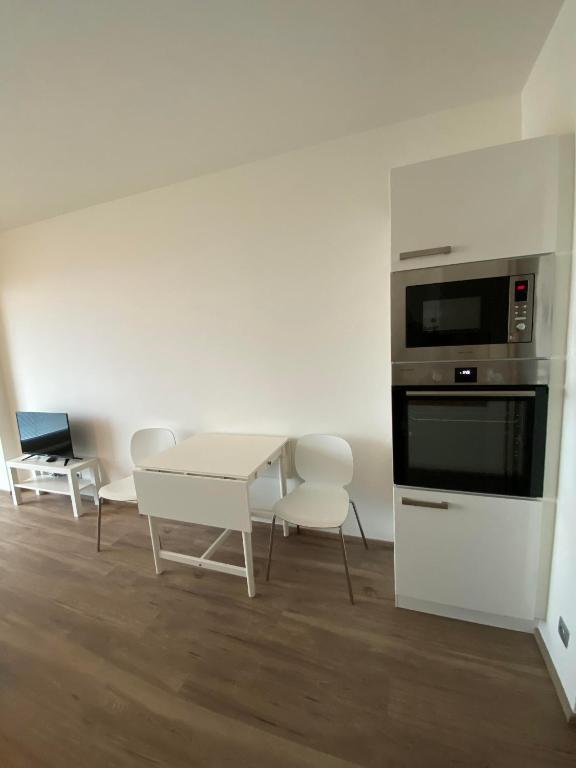 Апартаменты (Апартаменты с балконом), Apartment David O2 Arena Prague