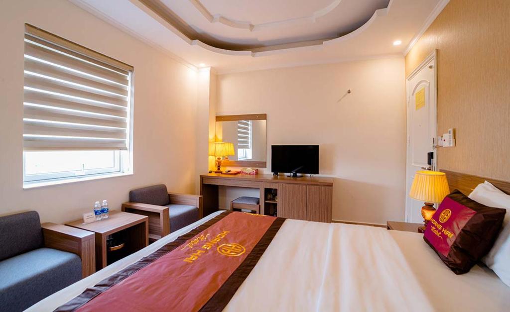 Двухместный (Улучшенный двухместный номер с 1 кроватью) отеля Hoang Hai Hotel, Хайфон