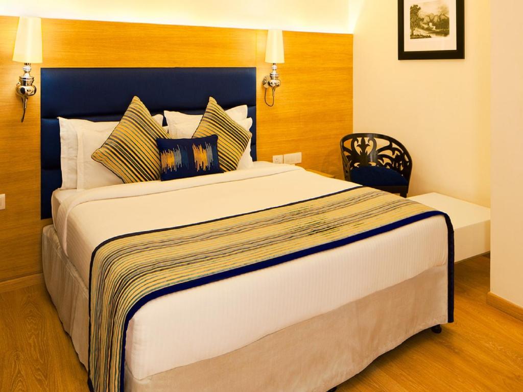 Двухместный (Улучшенный двухместный номер с 1 кроватью) отеля Bikanervala Boutique, Хайдарабад
