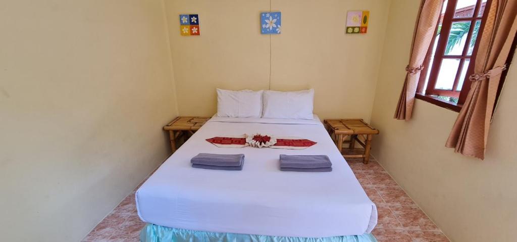 Двухместный (Стандартный двухместный номер Middle с 1 кроватью или 2 отдельными кроватями) курортного отеля Phangan Cabana Resort and Restaurant, Пханган