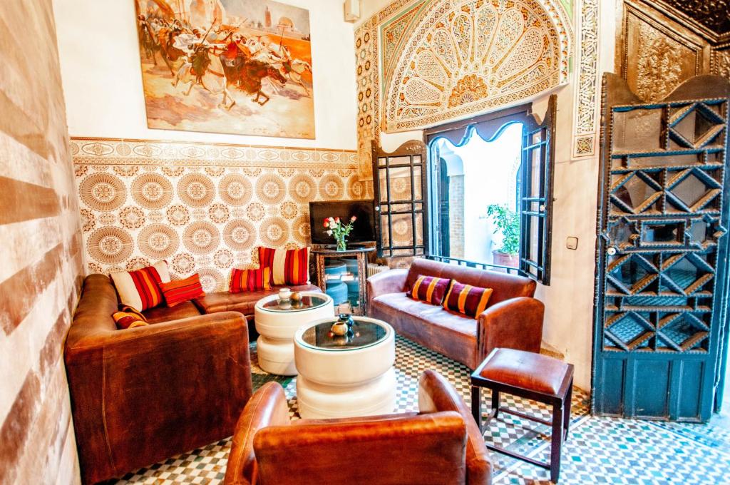 Номер (Коттедж с 6 спальнями), Riad Magie d'Orient