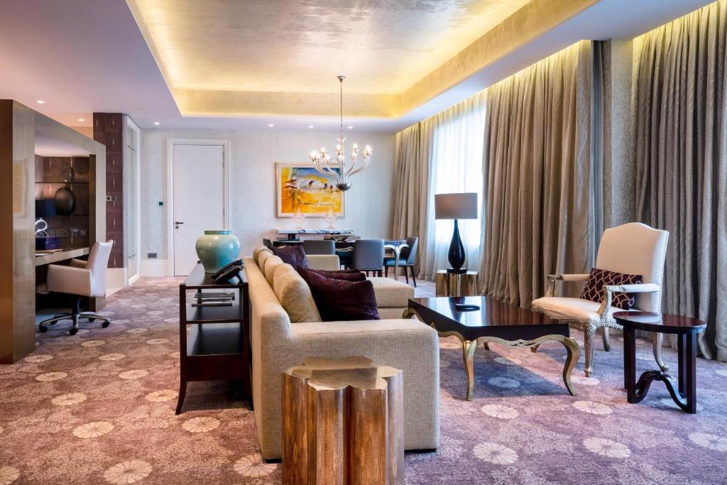 Сьюит (Суперлюкс «Премиум» с 2 спальнями) курортного отеля Resorts World Sentosa - Hotel Michael, Сингапур (город)