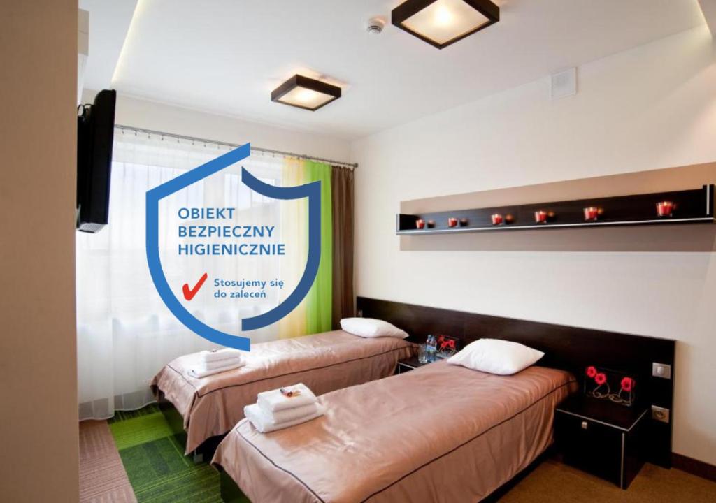 Двухместный (Стандартный двухместный номер с 1 кроватью или 2 отдельными кроватями) отеля Młoda Europa, Лодзь