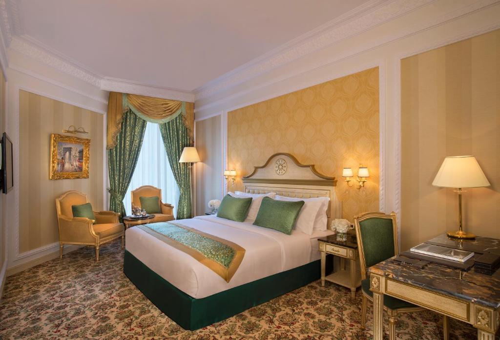 Двухместный (Двухместный номер Делюкс с 1 кроватью) отеля Royal Rose Hotel, Абу-Даби