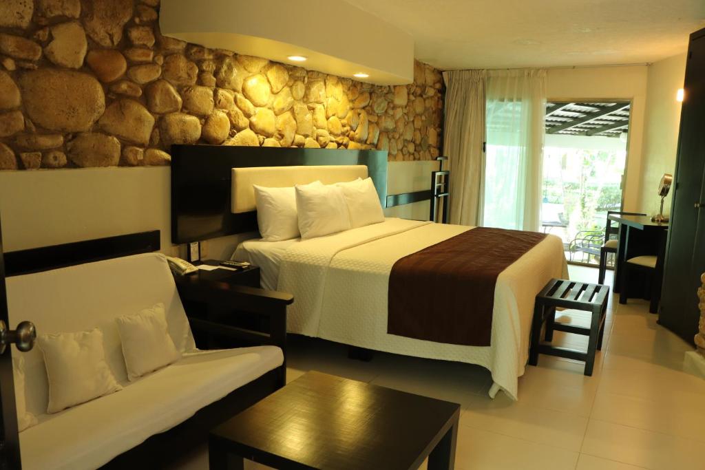 Сьюит (Стандартный люкс) отеля Hotel Nututun Palenque, Паленке