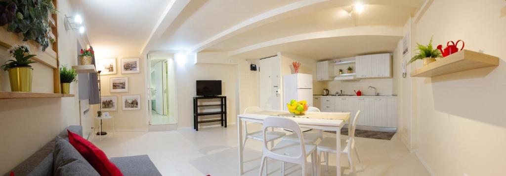 Апартаменты (One-Bedroom Apartment n.6), Stesicoro Exclusive House