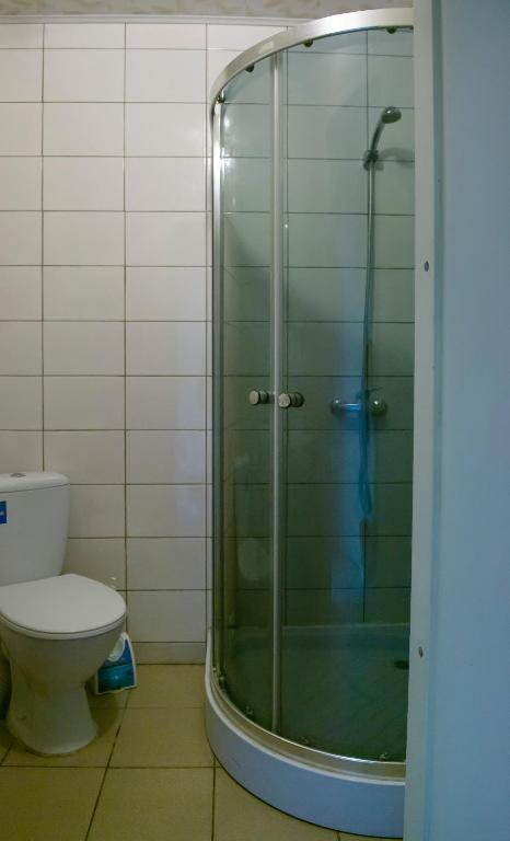 Семейный (Cемейный номер с собственной ванной комнатой) мотеля Motel Laurita, Каунас