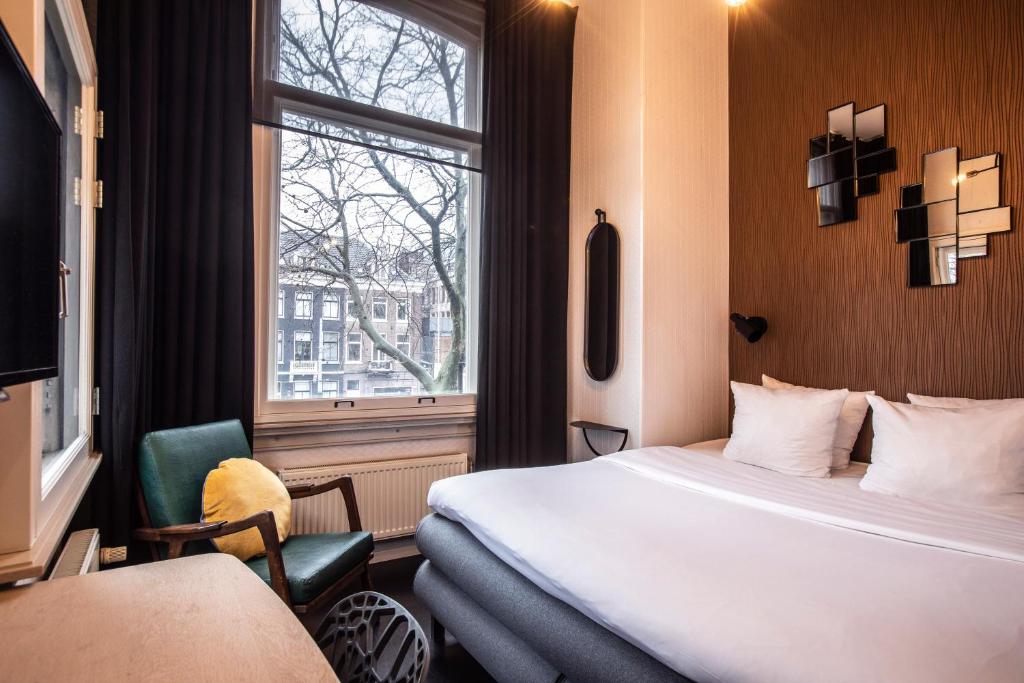 Двухместный (Стандартный двухместный номер с 1 кроватью) отеля Hotel V Frederiksplein, Амстердам