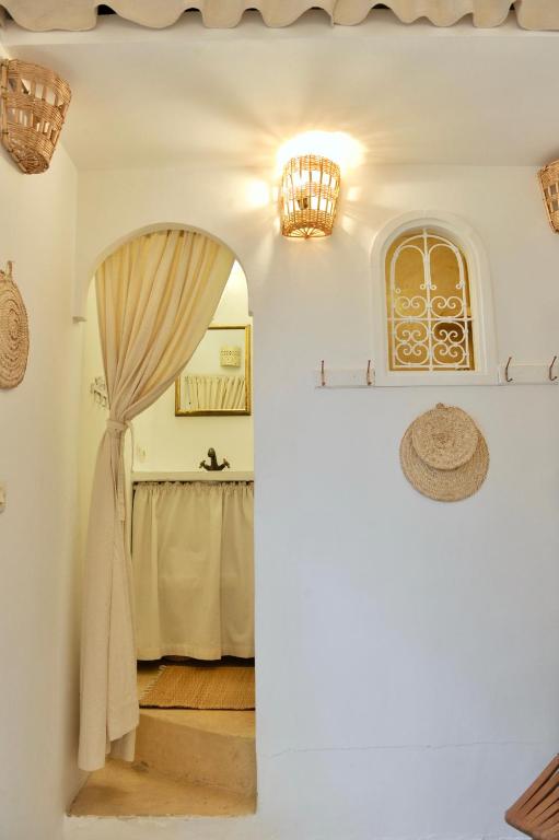 Апартаменты (Private House Annexe), Riad Anjar