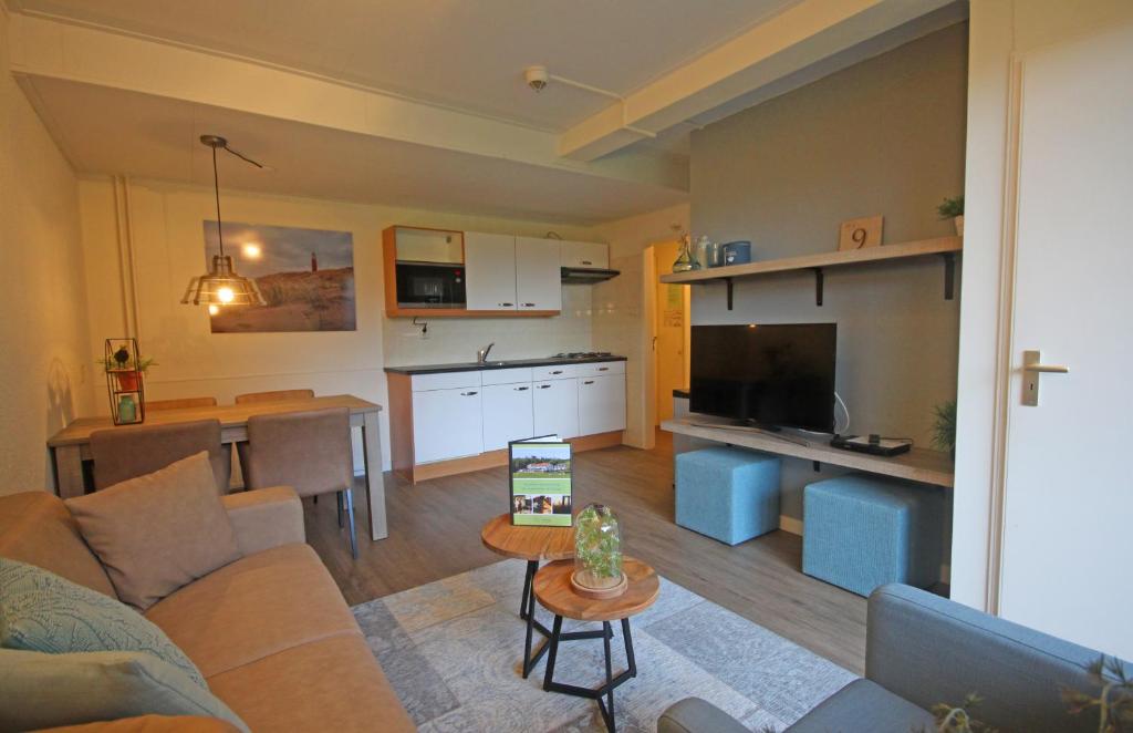 Трехместный (Apartment with Balcony or Terrace (3 persons)), Aparthotel Bos en Duin Texel