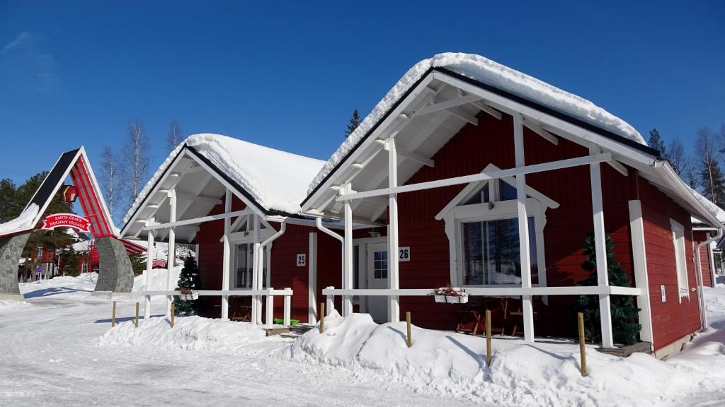 Номер (Классический коттедж с сауной (для 2 взрослых и 2 детей)), Santa Claus Holiday Village