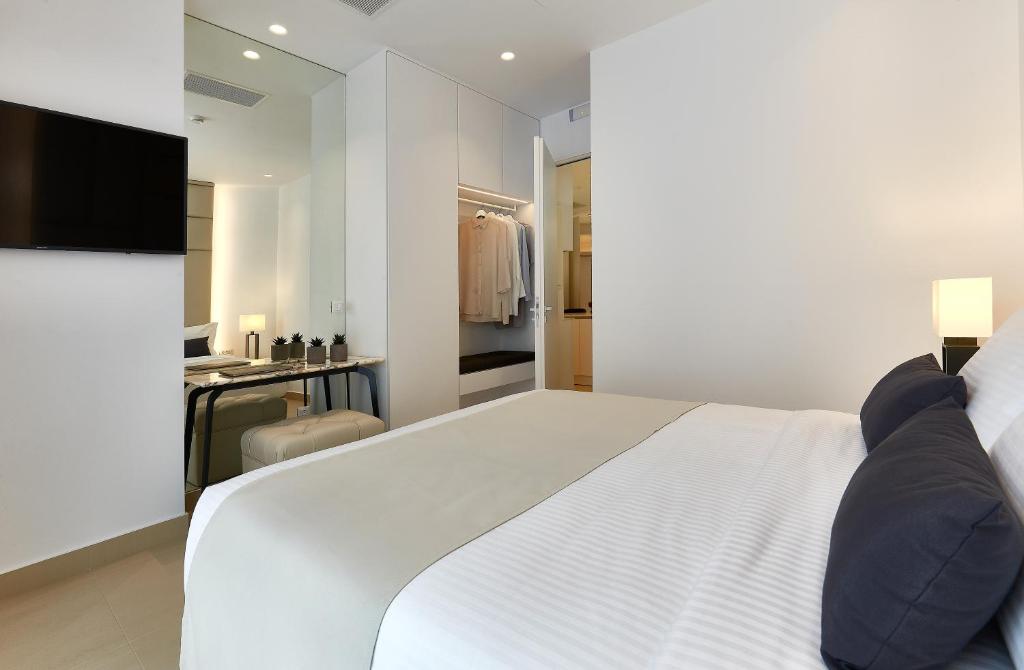 Апартаменты (Апартаменты с 1 спальней), City Lion