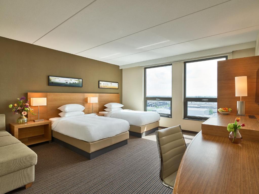 Двухместный (Двухместный номер с 2 отдельными кроватями) отеля Hyatt Place Amsterdam Airport, Амстердам