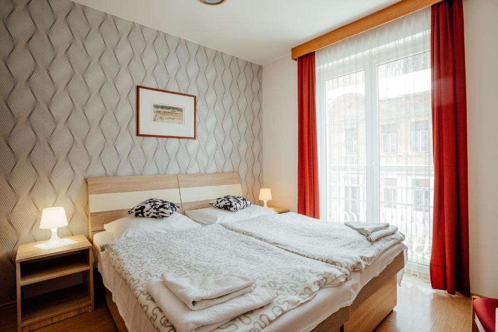 Двухместный (Двухместный номер Делюкс с 1 кроватью или 2 отдельными кроватями) отеля Hotel Kerling, Банска-Штьявница
