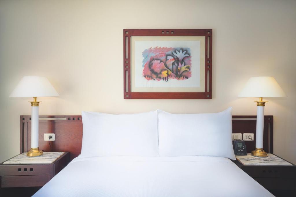 Двухместный (Стандартный двухместный номер с 1 кроватью и видом на сад (вторая линия)) курортного отеля Хилтон Хургада Резорт