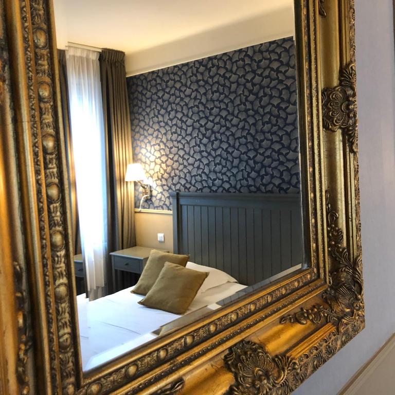 Двухместный (Улучшенный двухместный номер с 1 кроватью) отеля Ajoncs d'Or, Сен-Мало