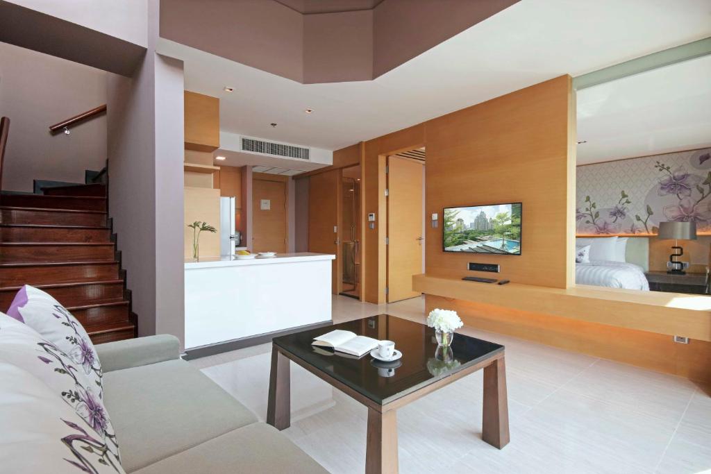 Сьюит (Orchid Duplex Suite - Two Bedroom), Отель Sivatel Bangkok