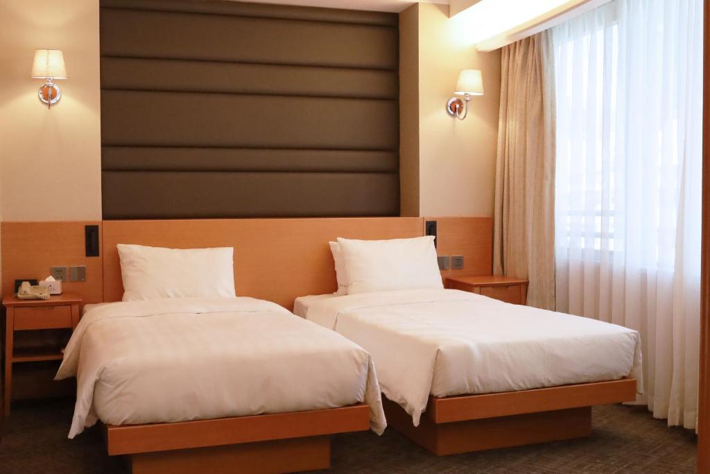 Двухместный (Grand Studio - Twin Bed with open area), South Pacific Hotel