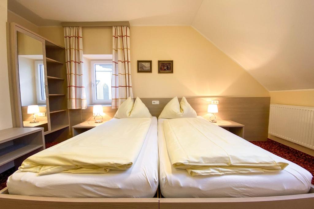 Двухместный (Улучшенный двухместный номер с 1 кроватью) отеля Landhotel Gasthof Bauböck, Андорф