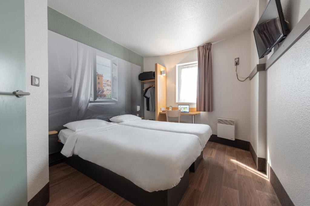 Двухместный (Двухместный номер с 2 отдельными кроватями) отеля B&B hôtel Villeneuve Loubet Plage, Вильнёв-Лубе