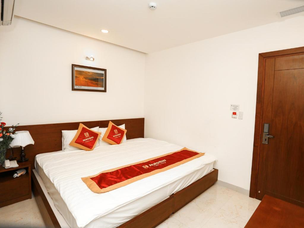 Двухместный (Улучшенный двухместный номер Делюкс с 1 кроватью или 2 отдельными кроватями) отеля Hacom Galaxy Hotel, Фанранг