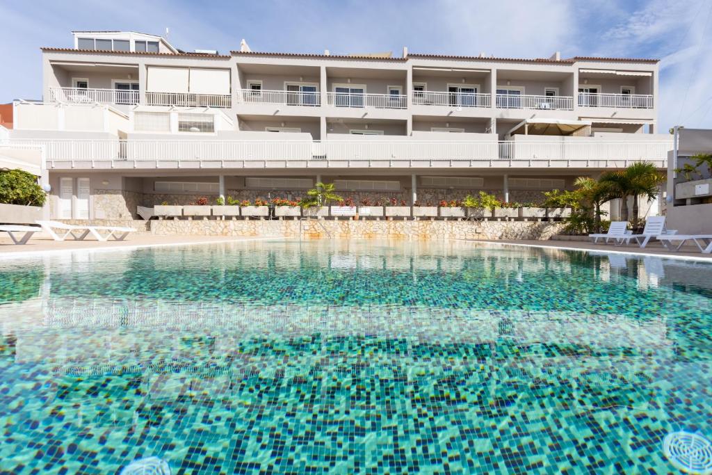Номер (Дом для отпуска) отеля Duplex El Jable with pool and sea view, Арона