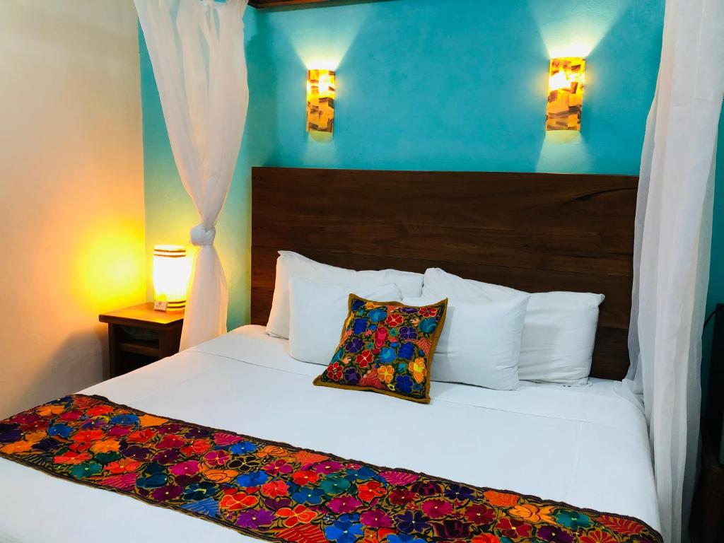 Двухместный (Номер Делюкс с кроватью размера «king-size») отеля El Roble Hotel Nature, Бакалар