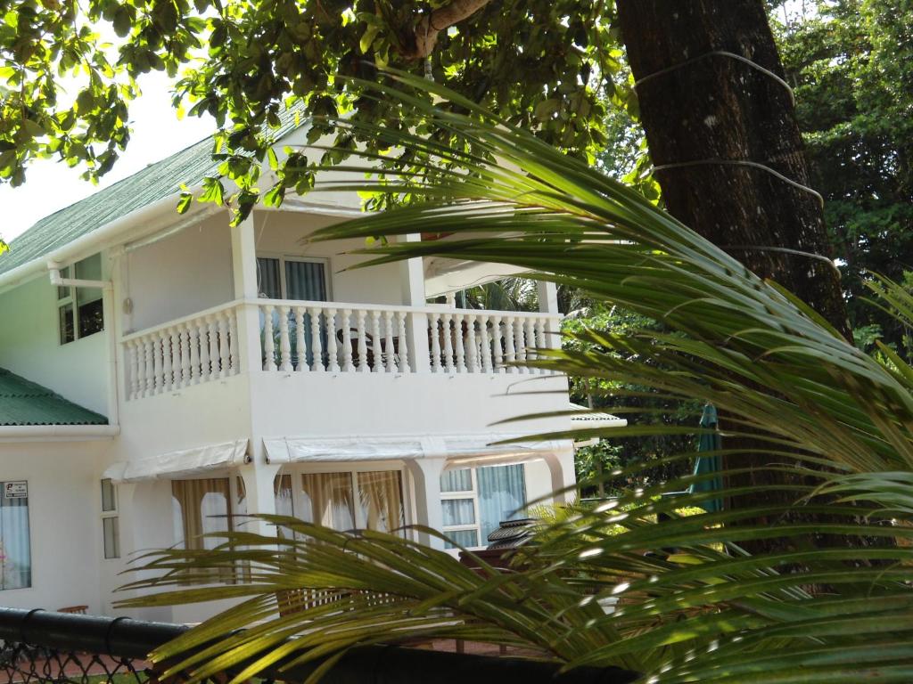 Номер (Вилла «Адам» с 1 спальней) отеля Ocean Villa with terrace, Гранд Анс