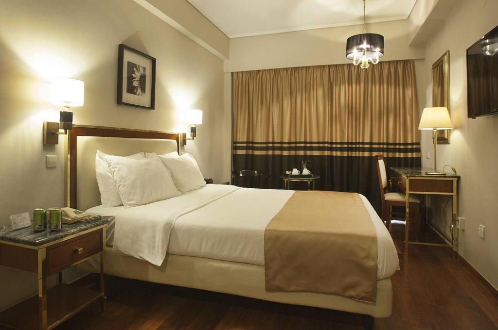 Двухместный (Двухместный номер с 1 кроватью или 2 отдельными кроватями) отеля Best Western Ilisia Hotel, Афины