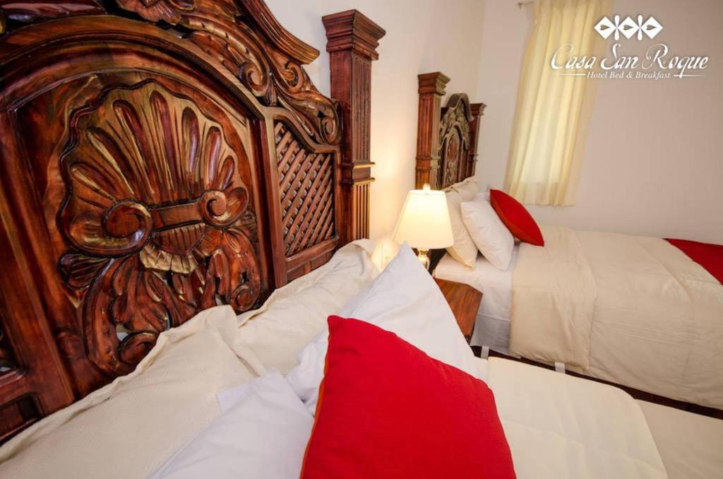 Двухместный (Двухместный номер с 2 двуспальными кроватями) отеля Casa San Roque Valladolid, Вальядолид
