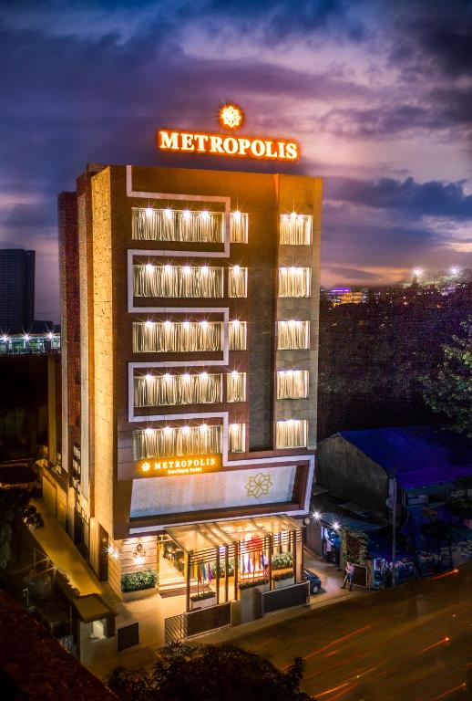 Treebo Select Metropolis Mumbai