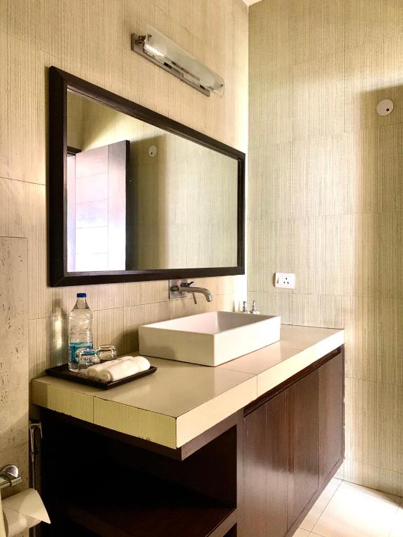 Апартаменты (Thikana Four Bedroom Apartment), Thikana Delhi