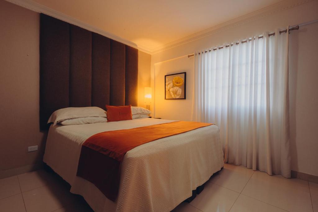 Двухместный (Номер с кроватью размера «queen-size») гостевого дома Hostal La Colonia, Санто-Доминго