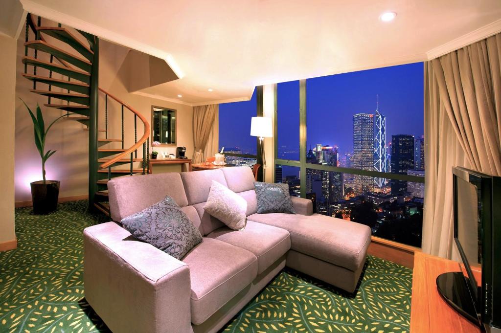 Сьюит (Двухуровневый люкс) отеля Bishop Lei International House, Гонконг (город)