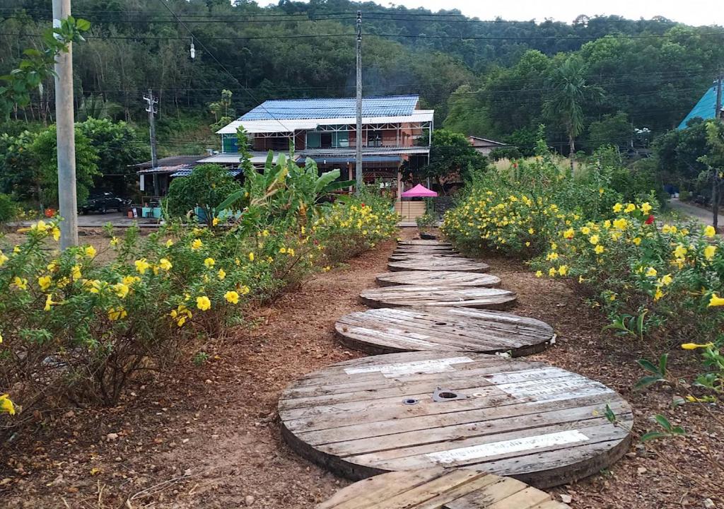 Номер (Бунгало с видом на сад), Kohchang FuengFah