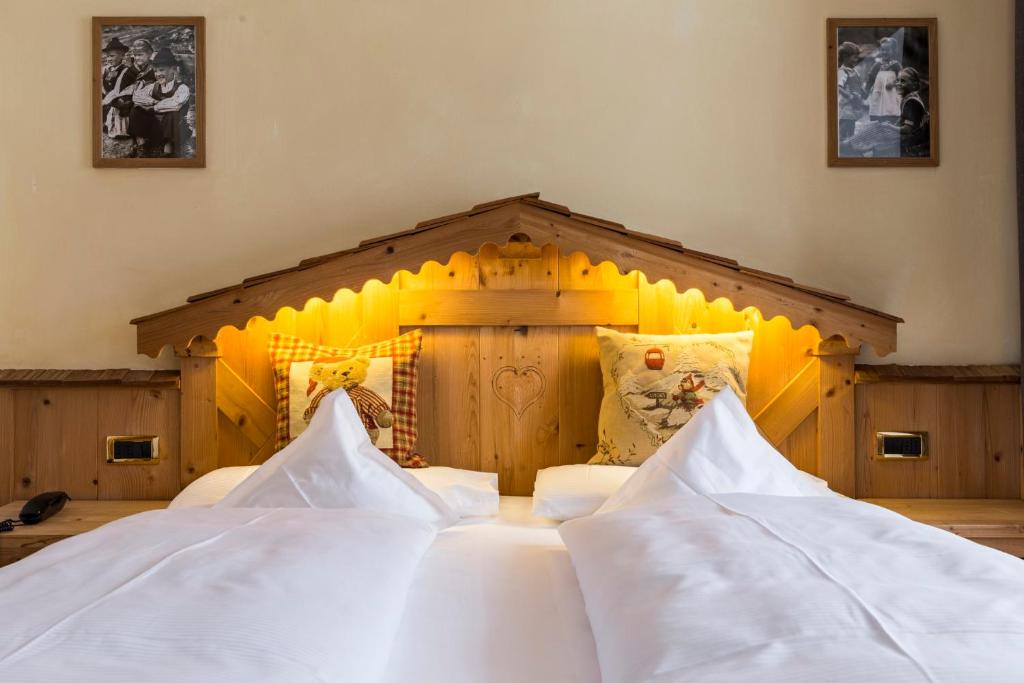 Двухместный (Стандартный двухместный номер с 1 кроватью или 2 отдельными кроватями) отеля Alpenhotel Rainell, Ортизеи