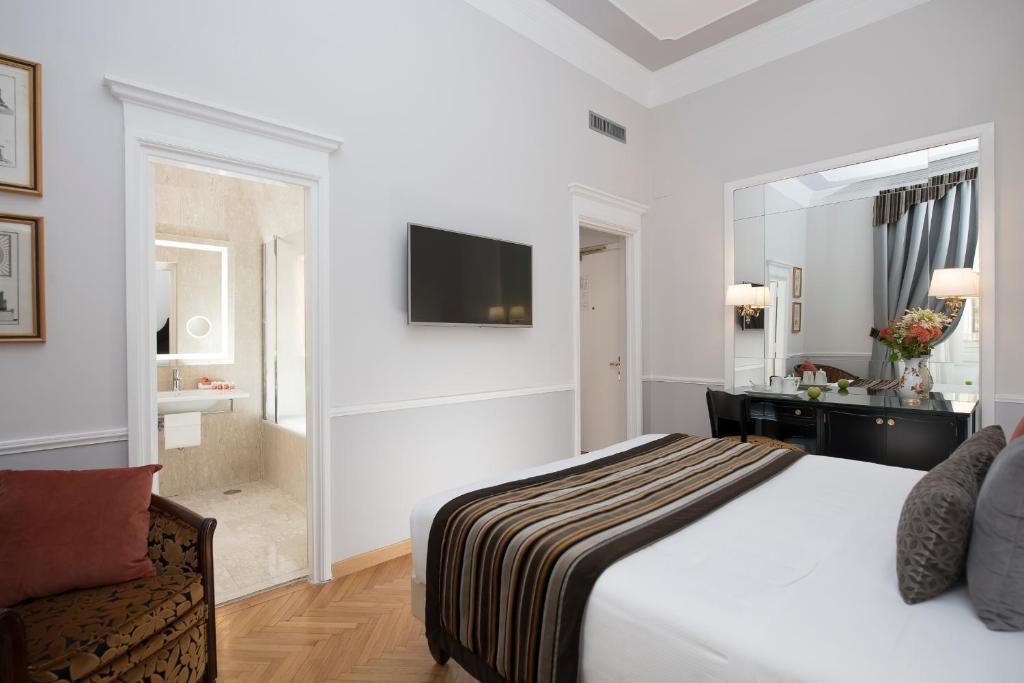 Двухместный (Двухместный номер Делюкс с 1 кроватью или 2 отдельными кроватями) отеля Bettoja Hotel Massimo d'Azeglio, Рим