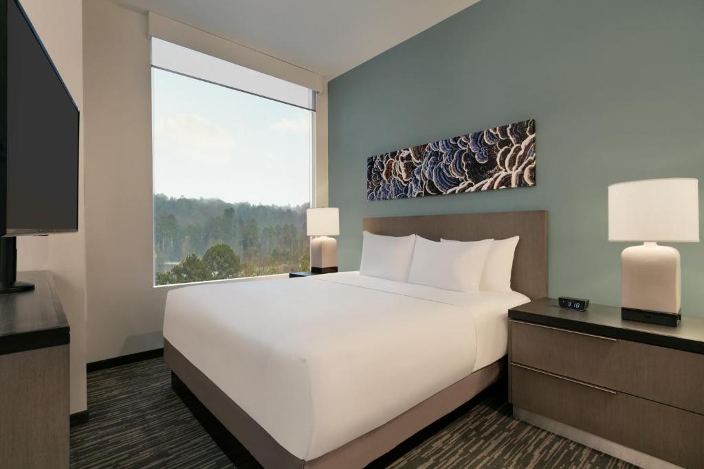 Студио (King Studio Accessible with Kitchen/Ada Tub), Hyatt House Atlanta Perimeter Center