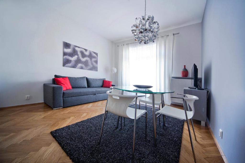 Апартаменты (Семейные апартаменты с 1 спальней (для 4 гостей)), 4Seasons﻿ Apartments Cracow