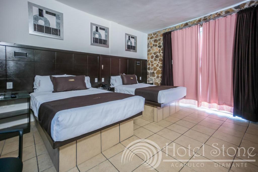 Двухместный (Двухместный номер Делюкс с 1 кроватью) отеля Hotel Stone, Акапулько-де-Хуарес