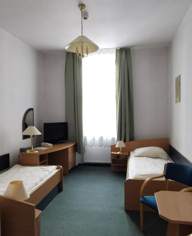 Двухместный (Стандартный двухместный номер с 2 отдельными кроватями) отеля Reymont, Лодзь