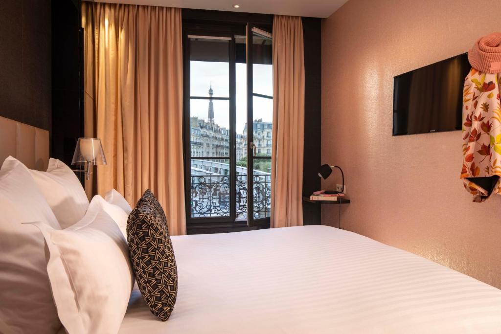 Одноместный (Стандартный одноместный номер), First Hotel Paris Tour Eiffel