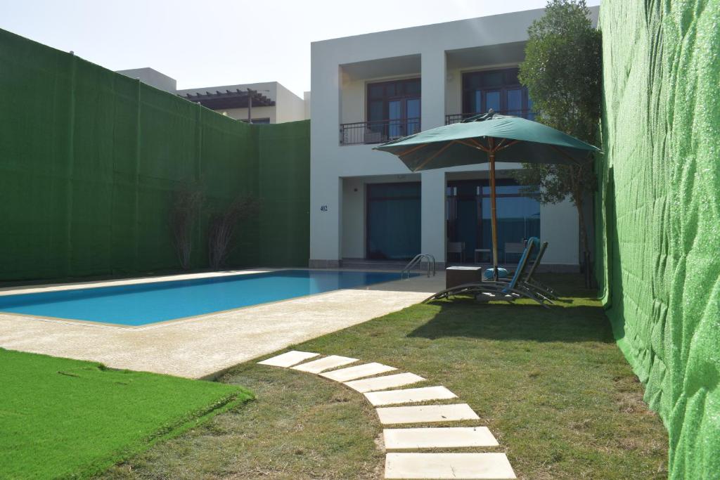 Вилла (Вилла с 2 спальнями и собственным бассейном) курортного отеля Vichy Célestins Spa Resort – Retaj Salwa, Доха