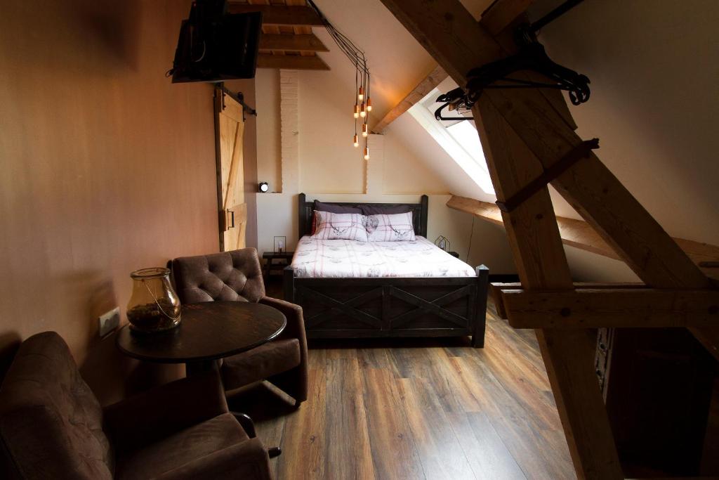 Двухместный (Двухместный номер с 1 кроватью и собственной ванной комнатой) отеля Bed & Breakfast Angelbeeck, Неймеген
