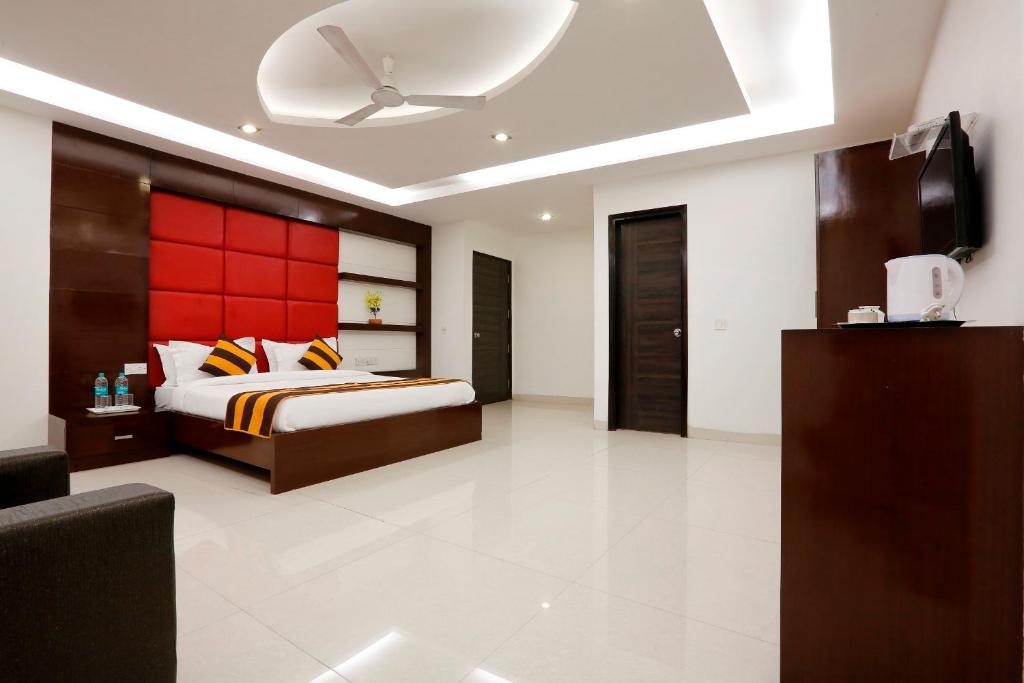 Отель Hotel Anand Lok Inn, Нью-Дели