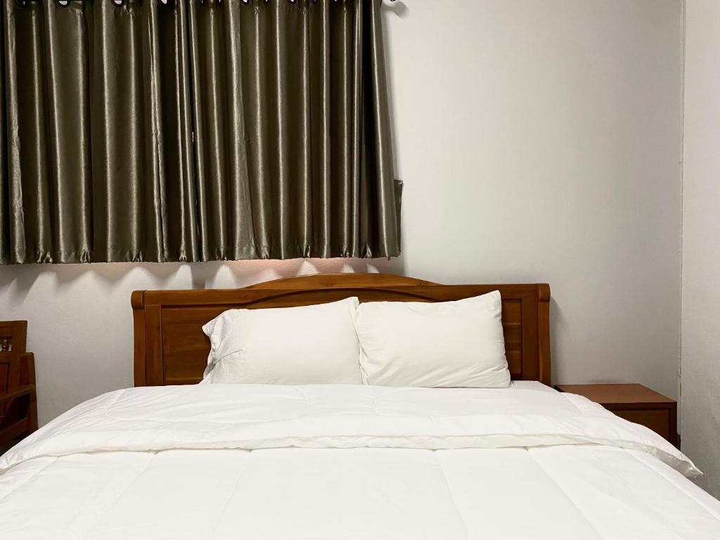 Двухместный (Двухместный номер Делюкс с 1 кроватью) отеля Jitrawadee Hotel, Лампанг