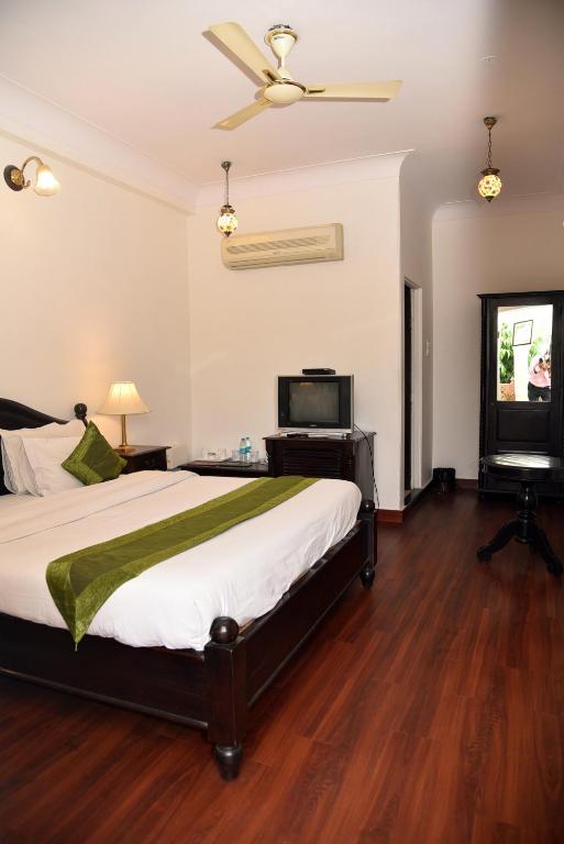 Двухместный (Двухместный номер Делюкс с 1 кроватью) отеля Heritage Khandwa Haveli, Джайпур
