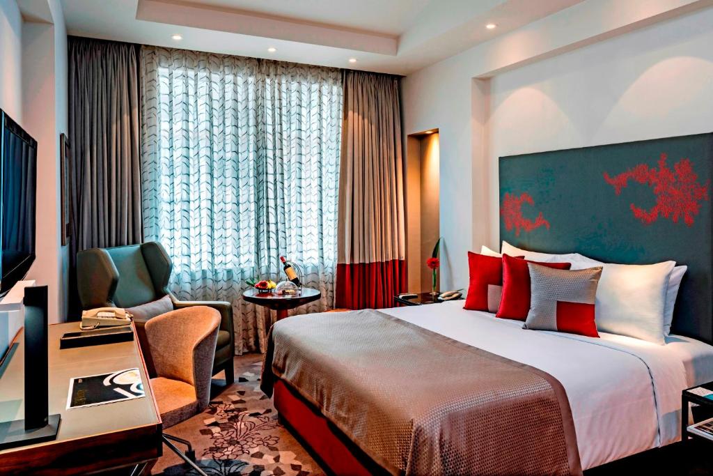 Двухместный (Номер «Премиум» с кроватью размера «king-size») отеля The Park Kolkata, Калькутта