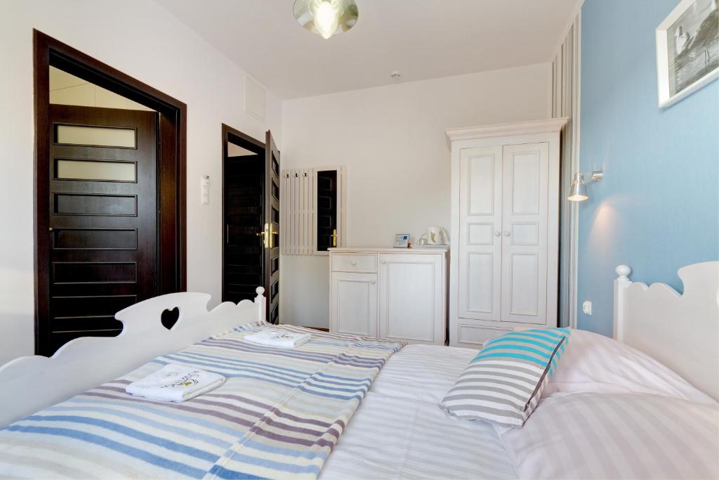 Двухместный (Двухместный номер с 1 кроватью) семейного отеля Pensjonat Riwiera, Крыница-Морска