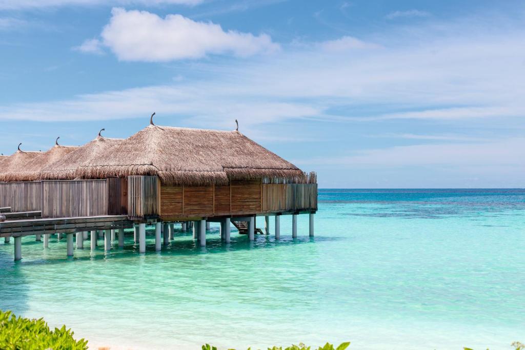 Трехместный (Вилла на воде - Все включено) курортного отеля Constance Moofushi Maldives - All Inclusive, Муфуши